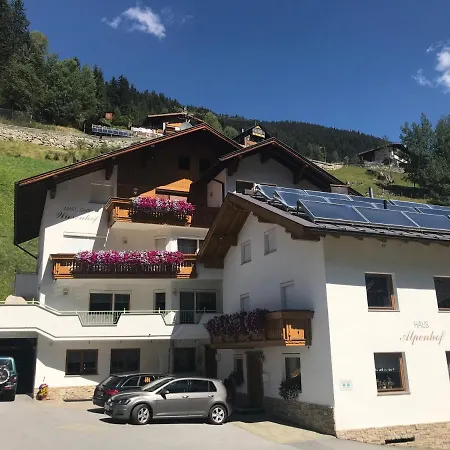 Apart Garni Wiesenhof * Kappl (Landeck)