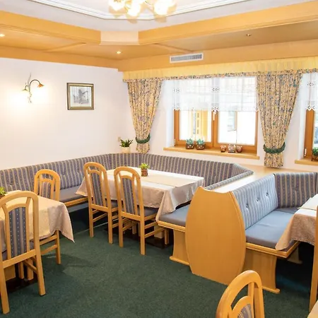 Apart Garni Wiesenhof Kappl (Landeck)