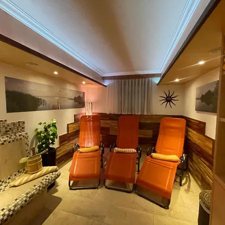 Apart Garni Wiesenhof Guest house Kappl (Landeck)