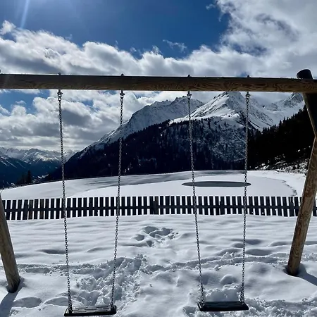 Garni Wiesenhof Pensionat 4*