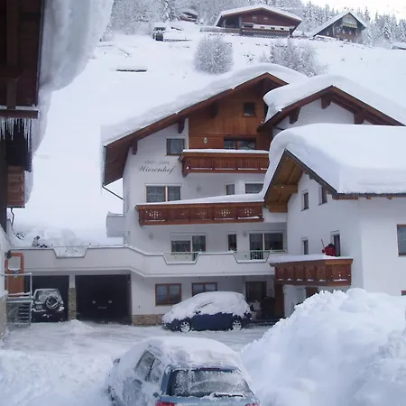 Guest house Apart Garni Wiesenhof