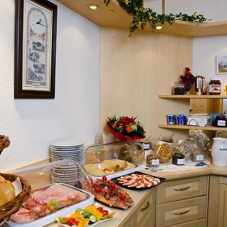 Apart Garni Wiesenhof Guest house